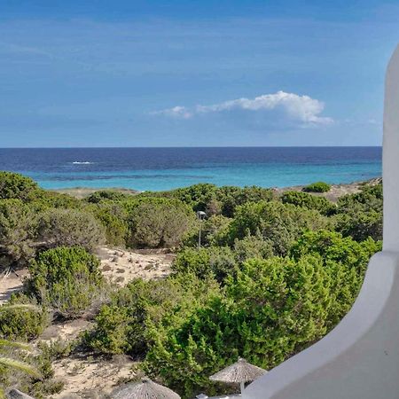 Roquetes Rooms - Formentera Break Es Pujols Buitenkant foto