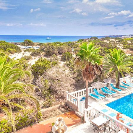 Roquetes Rooms - Formentera Break Es Pujols Buitenkant foto