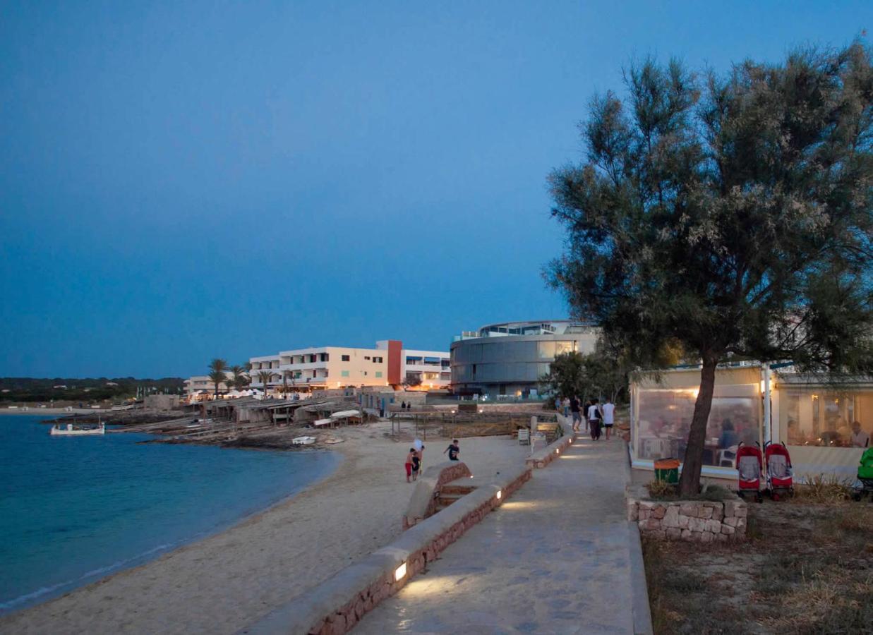 Roquetes Rooms - Formentera Break Es Pujols Buitenkant foto