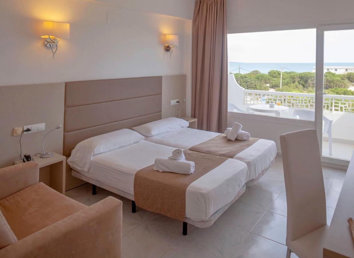 Roquetes Rooms - Formentera Break Es Pujols Buitenkant foto