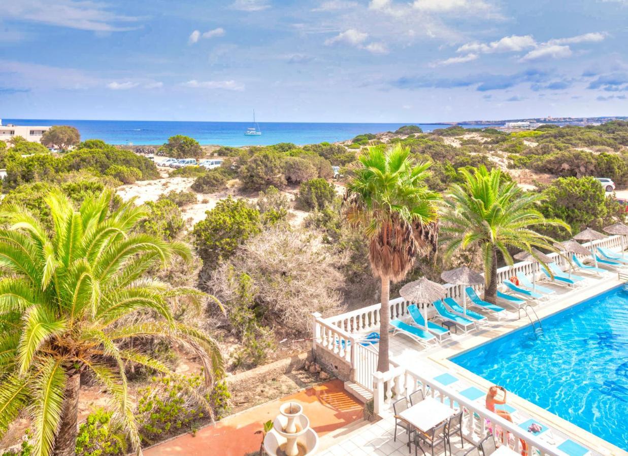 Roquetes Rooms - Formentera Break Es Pujols Buitenkant foto